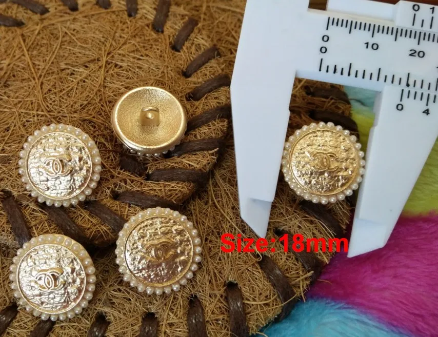 10 pieces New High grade metal Rose Red jacket buttons Accessories Overcoat coat Sweater shirt Button 22mm Free shipping - Цвет: NO13 Size 18mm