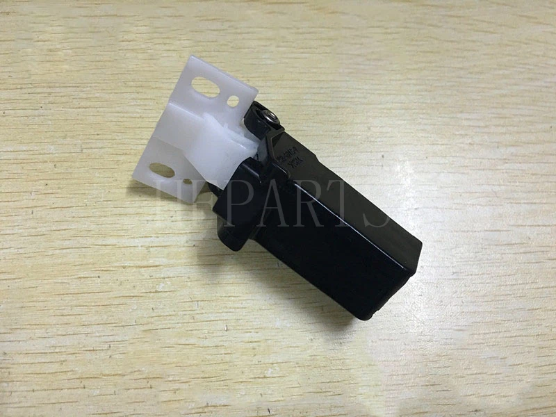 Free shipping 2pcs 95% new original recycle ADF hinge for Canon MF 5950 5960 5870 5980 5930 -in