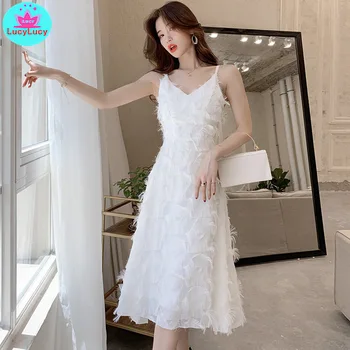 

Women's 2019 summer new Korean version of the ladies temperament V-neck fashion feather tassel Slim slim strap dress