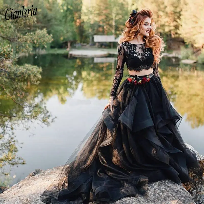 

Two Pieces Black Wedding Dresses 2019 Long Sleeve Tiered Organza Sweep Train Vintage Wedding Bridal Gowns Vestido De Novia