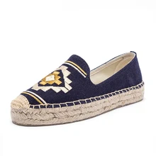 Новинка года; Эспадрильи на плоской платформе в этническом стиле; женские повседневные лоферы; слипоны