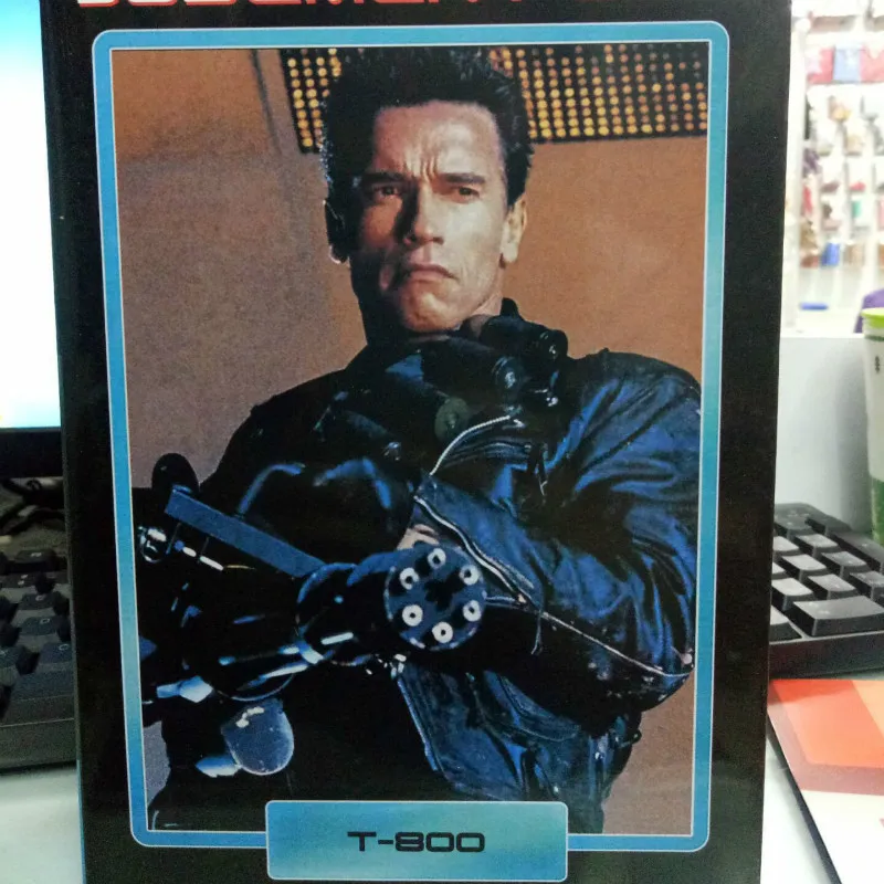 

NECA 8 Inch Boxed T800 Arnold Final This Luxury Edition Heavy Weapon Action & Toy Figures Anime Figure Kids Gift Decoration