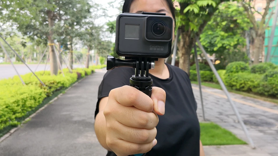 Yiliwit мини штатив-Трипод для камеры DJI Osmo экшн ручной рукоятки удлинитель шест-монопод Штатив для селфи палка для селфи для Gopro/SJCAM DJI Osmo карман