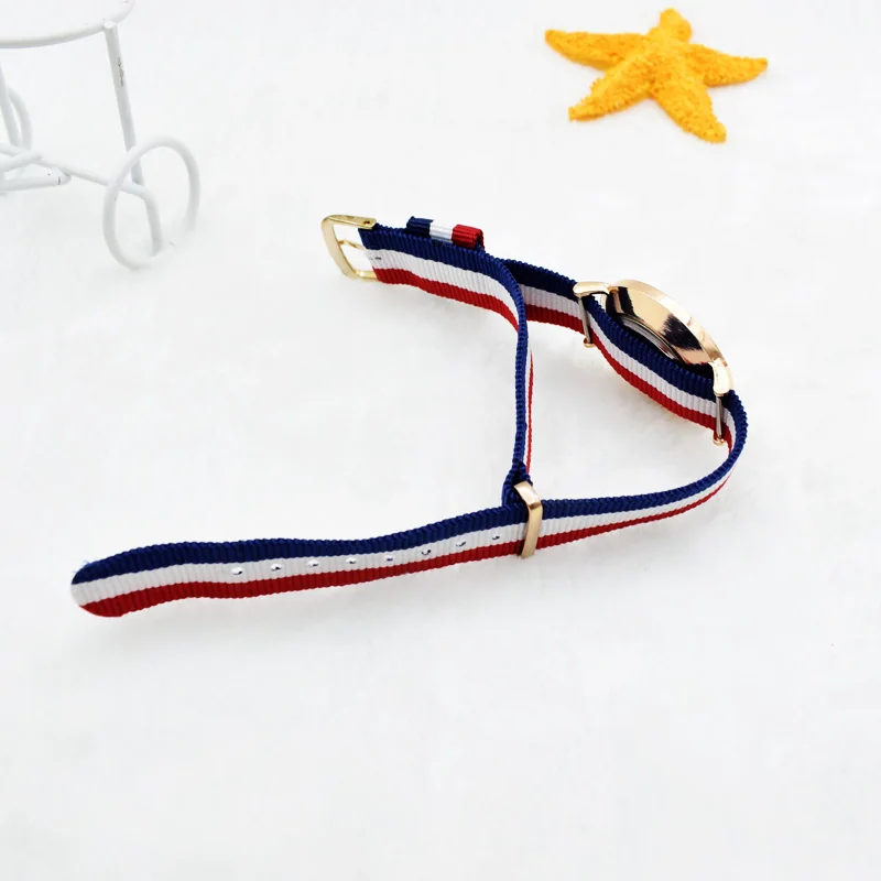 

Retro Simple ladies watch
