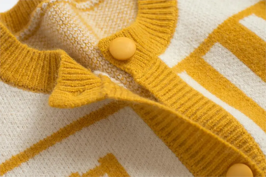 Femmes Chaud Vintage Tricot Manteau Style Hiver Jaune Japon Étudiants Fille Chandail Automne Géométrique Cardigan Adolescente Survêtement CxBordeW