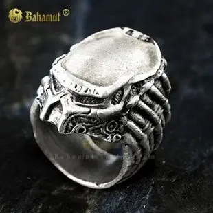 

Bahamut Unique AVP Aliens Predator AVP Predator Ring Free With Chain