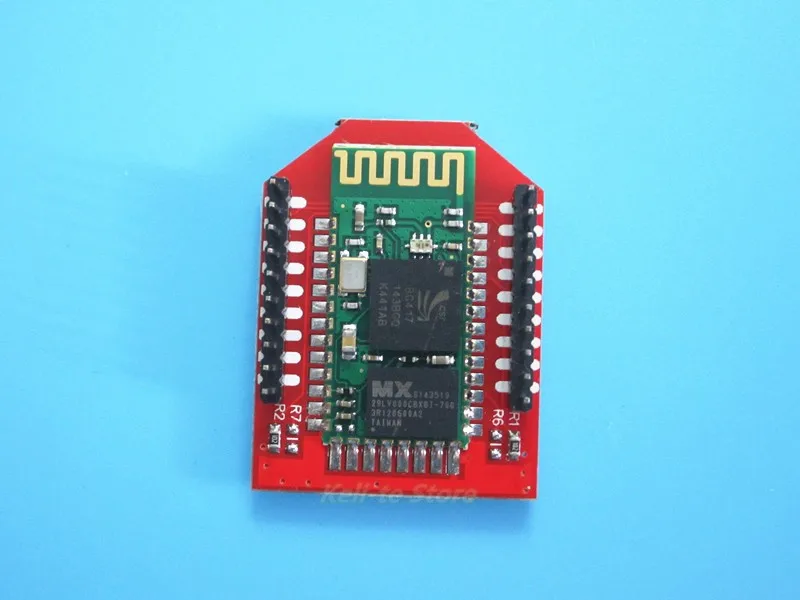 

Free shipping 5pcs/lot HC-05 Bluetooth Bee Master Slave 2in1 Module + Bluetooth XBee for Arduino