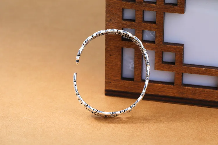 4142512358_717013591