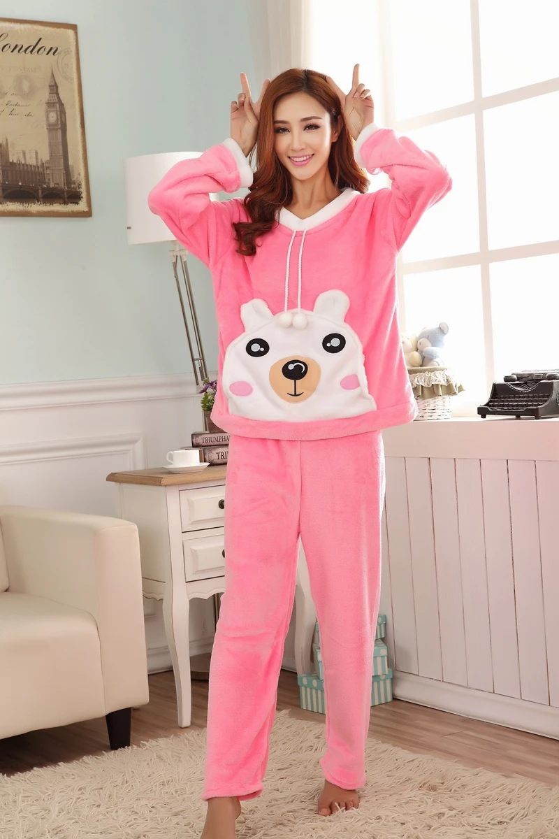 Verano 2018 nueva llegada pijama de satén elegante para