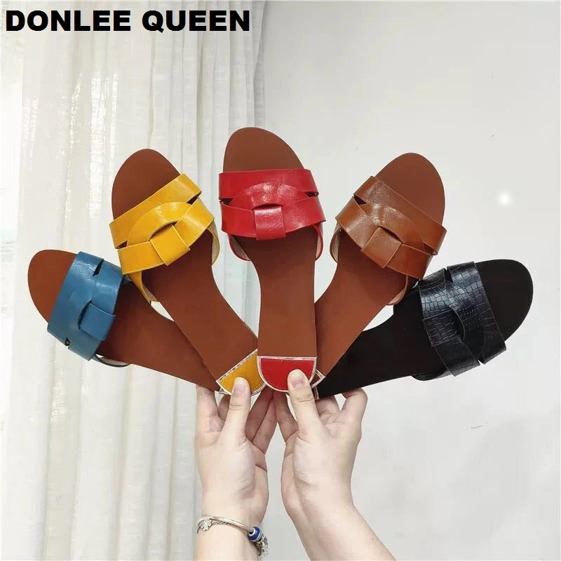 

2019 Summer Women Slippers Flat Slip On Slides Outdoor Narrow Brand Flip Flops Women Causal Shoes Platform Sandals Beach Slipper