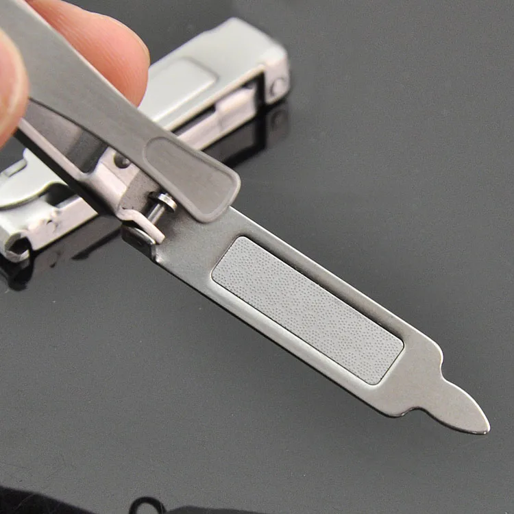 5pcs-lot-Ultra-thin-Foldable-Hand-Toe-Nail-Clippers-Cutter-Trimmer-Stainless-Keychain-High-Quality-Manicure (1)