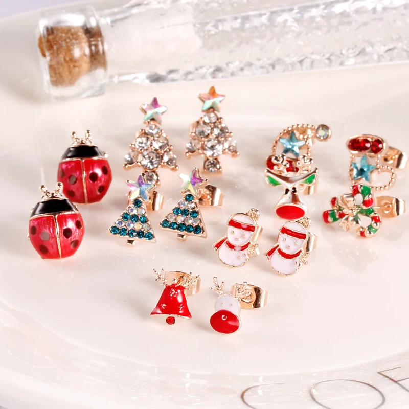 Quasimodo Christmas Earrings Santa Claus Studs Inlaid With Zircon For Women Christmas Decorations Female Christmas Party Jewelry (3)