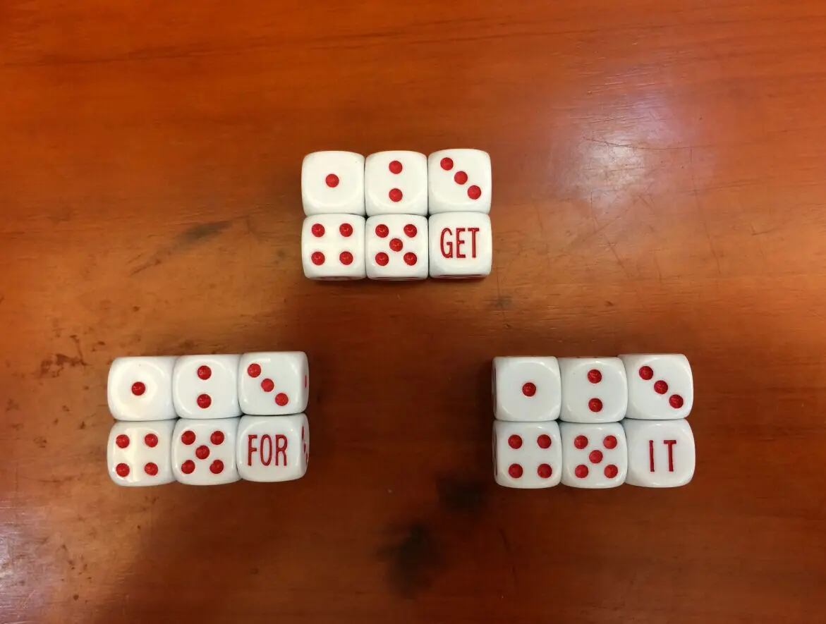 

Want to forget each other or want to get each other, with this set of dice can express your wishes, lovers