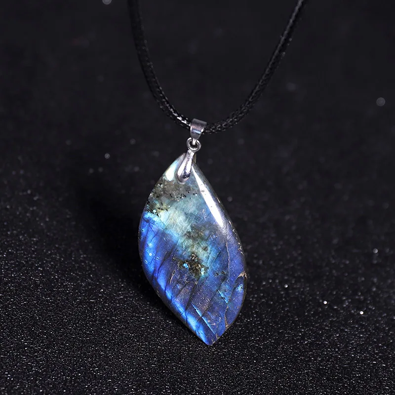 

Fashion Natural Labradorite Moonstone Stone Pendants Necklaces Energy Stone Women Men Healing Necklace For Birthday Jewelry Gift