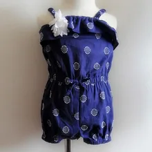 Розничная ; Новинка года; Модный летний комбинезон для маленьких девочек с цветочной аппликацией и цветами; синий костюм для девочек; повседневная детская одежда; Y 031