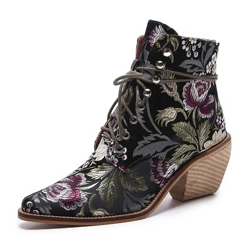 Женская повседневная обувь на высоком каблуке; ботильоны на шнуровке с вышитыми цветами; женские ботильоны; обувь из шелкового атласа - Цвет: Black and Green