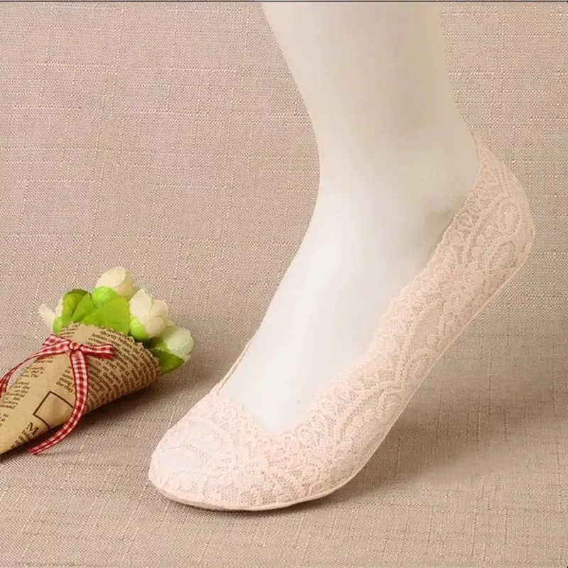 Lace Women Heel Socks Hollow Out Breathable Lady Shallow Top Sock Sweet Girls Solid Color Elastic Invisible Ship Socks New Fashion Anti Off (3)