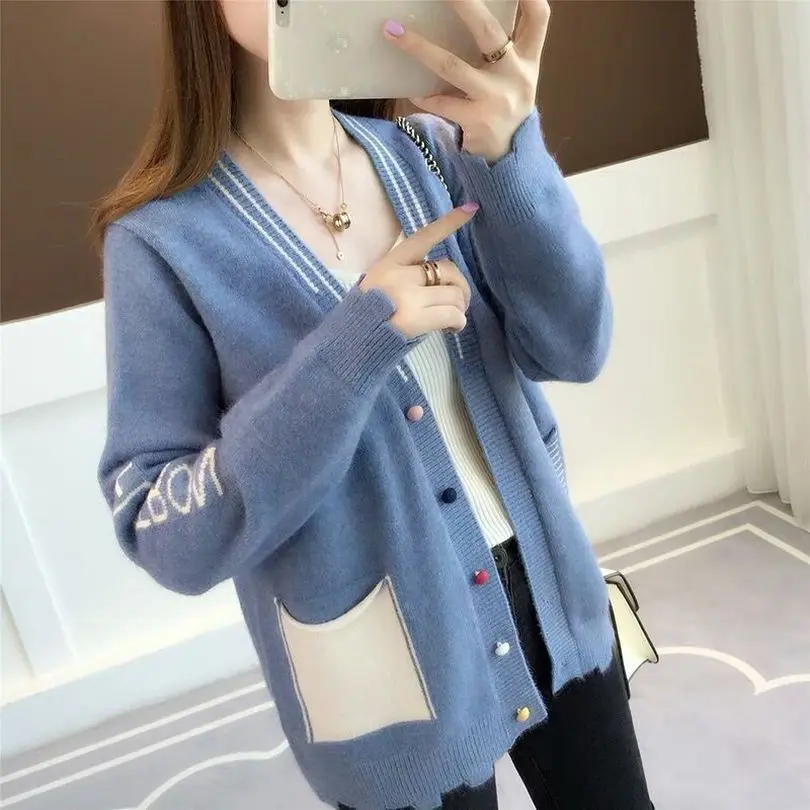 

Taotrees Women's Pockets Cardigans Contrast Colors Soft Comfortable Knitting V-Neck Female Sweater Smoky Blue Jacket