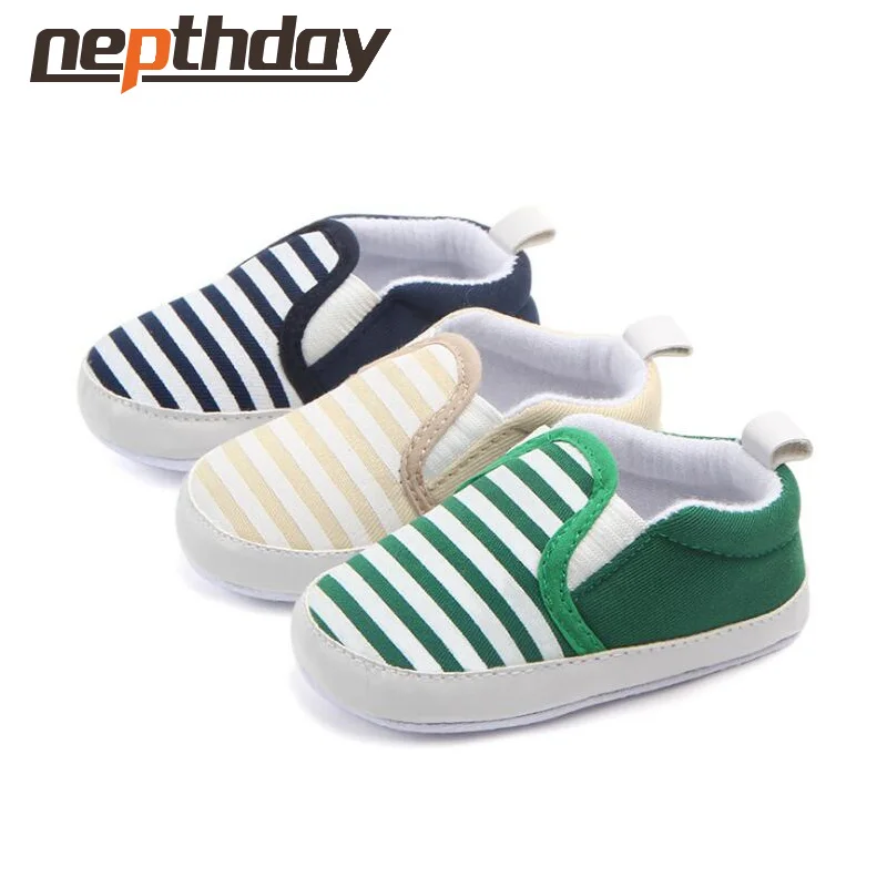 slip on bebe menino