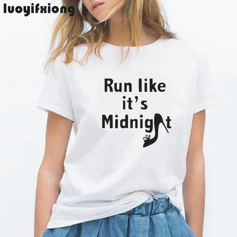 Женская футболка с надписью Run Like It's Midnight хипстерская коротким рукавом