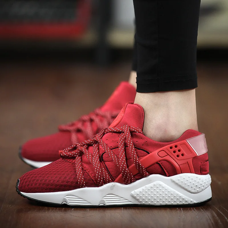 

2018 New Man Sneakers for Men Women Rubber Black Running Shoes for Men Women Breathable Mesh Sport Shoes Male Female Sneakers 35