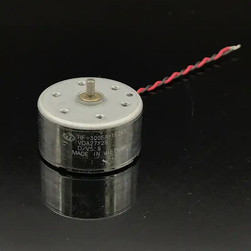 Micro RF-300F Energía Solar Redondo Motor Baja Potencia DC 1.5 V 3 V 5500 RPM para el coche de juguete
