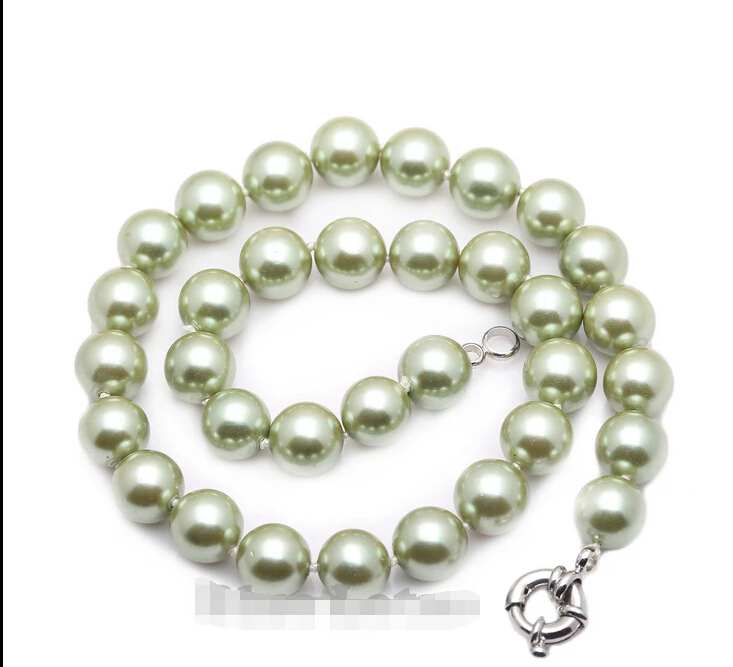 

>>>>>>12MM GREEN COLOR SEA SHELL PEARL NECKLACE 17'' BLUE LOTUS