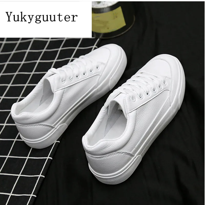 Women Skateboarding Shoes Sport Light Weight White Sneakers Outdoor Athletic Breathable Lace Up High Quality Shoes Woman