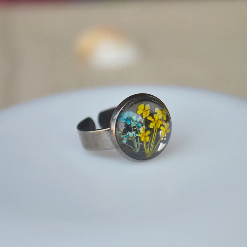 

Blue Yellow Gypsophila Babysbreath Real Flower Black Resizable Rings For Women Love Vintage Party Retro Charms Fine Jewelry