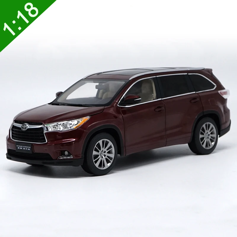 

1:18 TOYOTA 2015 Highlander Alloy Diecast SUV Car Model Toys For Kids Christmas Gifts Collection Free Shipping
