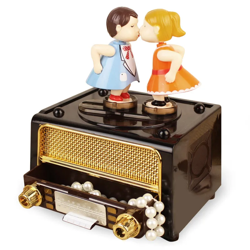 Classic Nostalgic Radio Player Music Box Figurine Kiss Doll Music Box