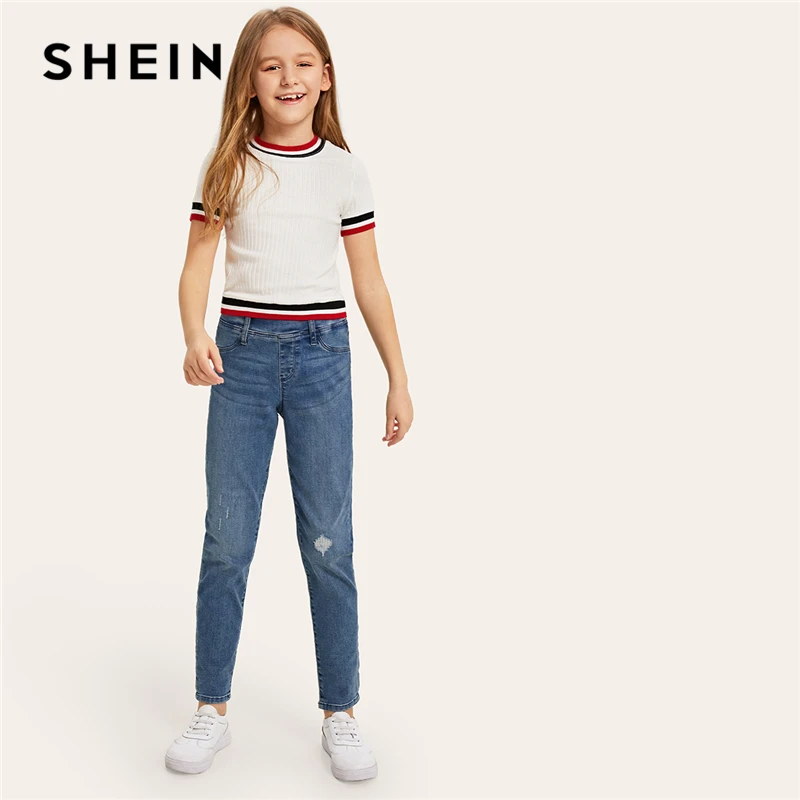 SHEIN Kids/белая полосатая Повседневная футболка в рубчик для девочек, одежда г. Летние корейские футболки с короткими рукавами Топы для активных девочек