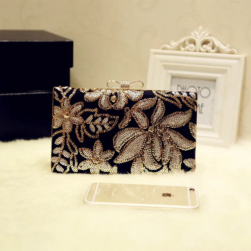 

2018 Embroidered Evening Bag, Women's Vintage Luxury Printing Beaded Handbag , Evening Bag