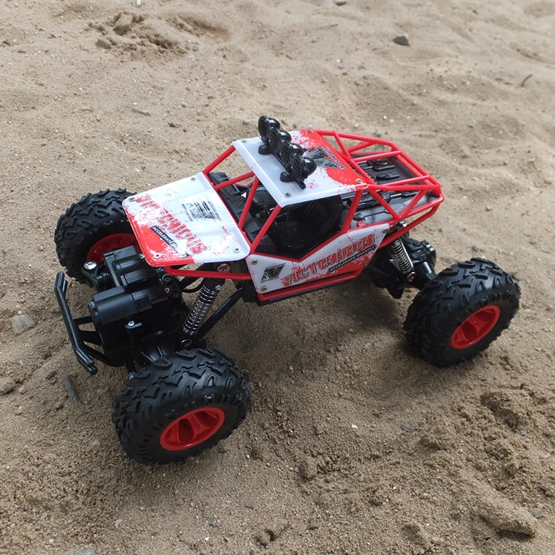 Bigfoot 4x4 Original на гусеницах