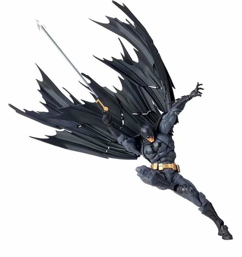 Revoltech Series Batman DC Comic Justice League Super Hero Batman Dark Knight Action Figure Collect