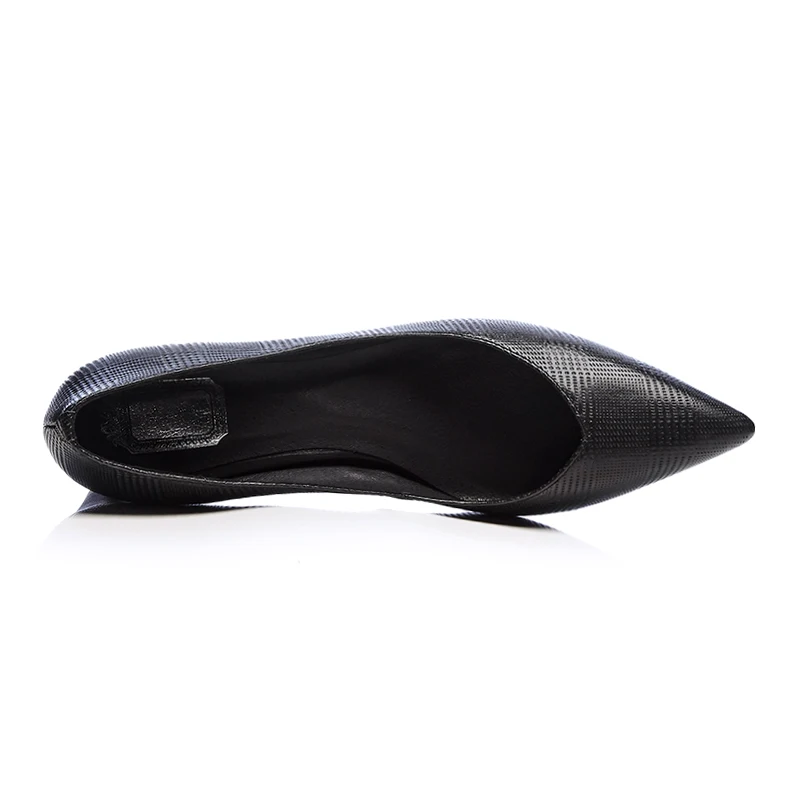 Qualité Pompes Orteil blanc Haute Femme De Chaussures Blanc Femmes Bas Élégant En Talons Noir Poined Cuir Noir wgTBxzq