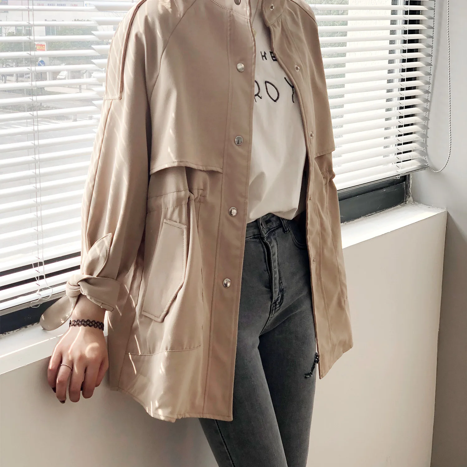 Fashion Trench Coat Female Autumn Windbreaker Drawstring Casual Loose Safari Clothes Stand Collar 2020 Spring Women Short Trench