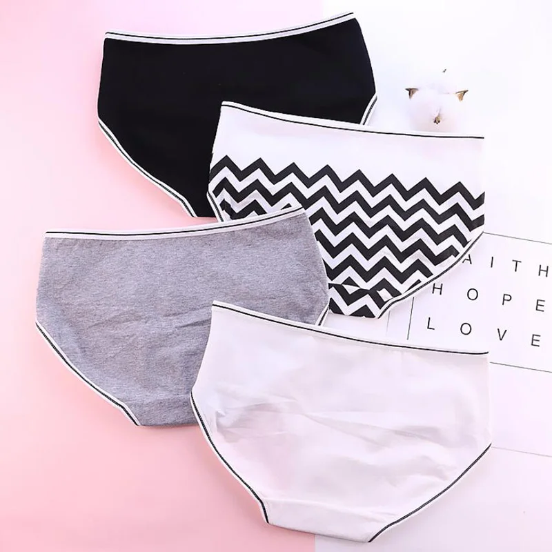 Simple girl style briefs cotton print middle waist women's underwear free shipping Simple girl style briefs cotton print middle waist women's underwear free shipping