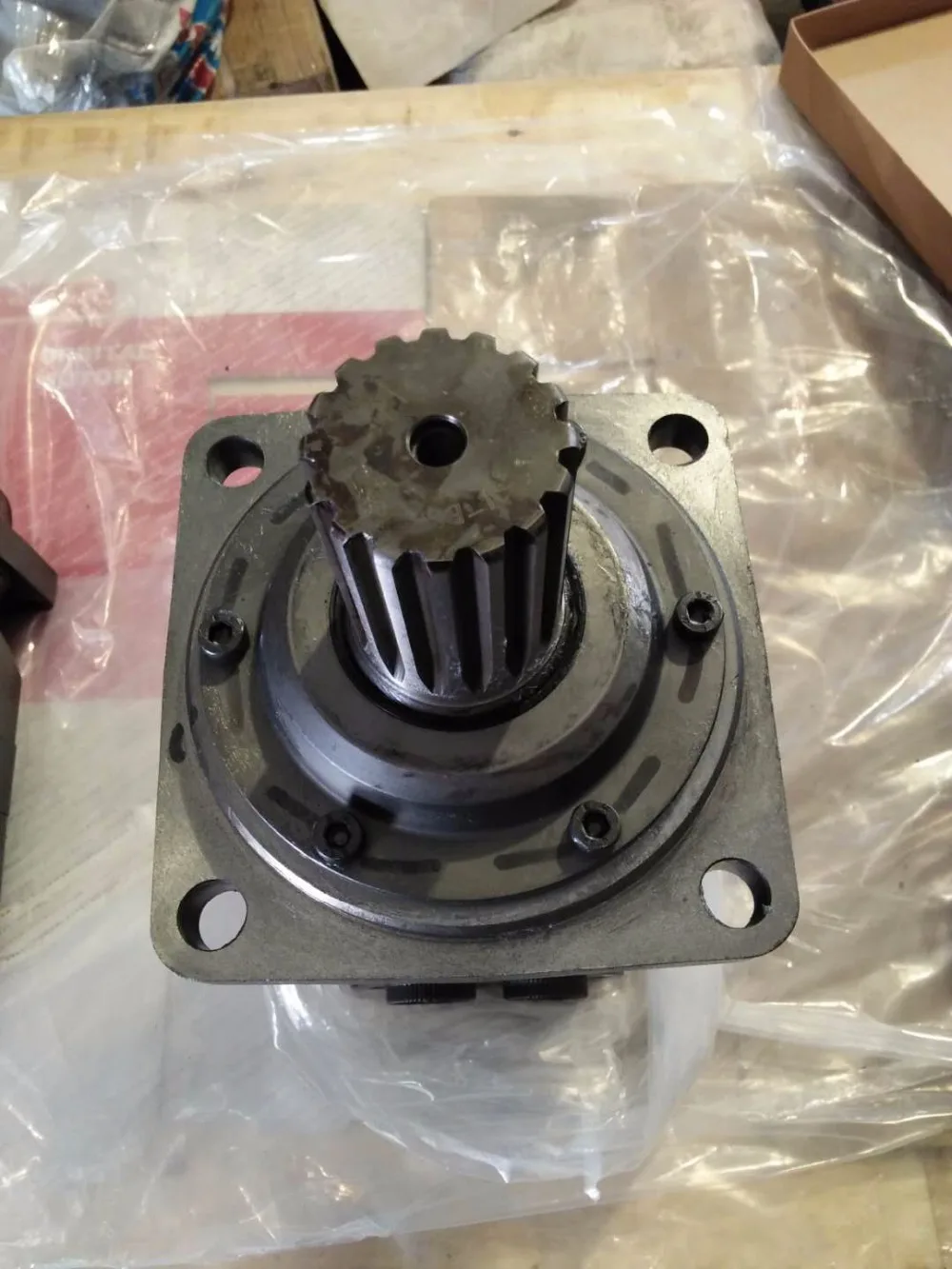 

Hydraulic Motor OMT630 Cycloid hydraulic motor