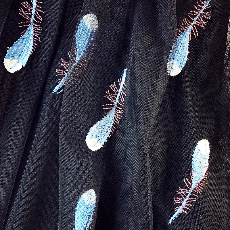 REALEFT Весна новое поступление женские элегантные длинные юбки высокая Талия Вышивка перо печати сетки до середины икры трапециевидные юбки для женщин s