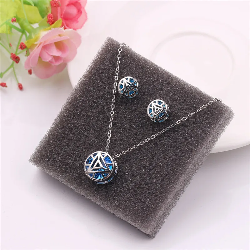 

Marvel Avengers Iron Man Arc Reactor Pendant Necklace Tony Stark I Love You 3000 Times Necklaces Women Men Choker Jewelry Gift