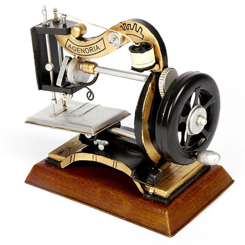 

Nostalgic Iron Model Crafts Old-fashioned Sewing Machine Desktop Retro Arrangement Photo props