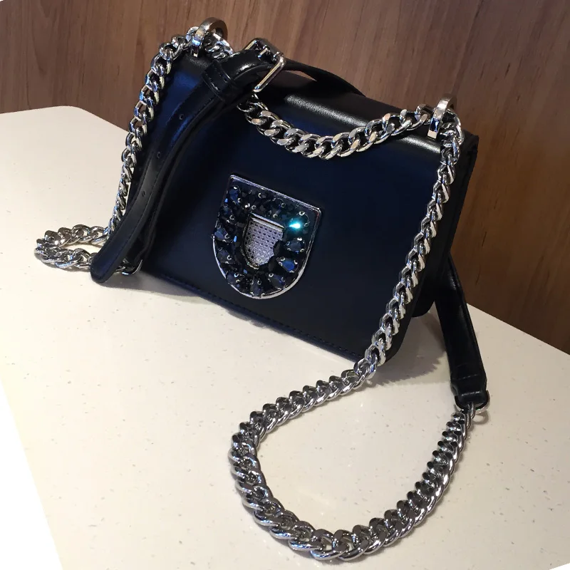

2020 Fashion Women Handbags Genuine Leather Diamonds Chains Hand Bag Flap Shoulder Messenger Crossbody Cow Leather Black Bags