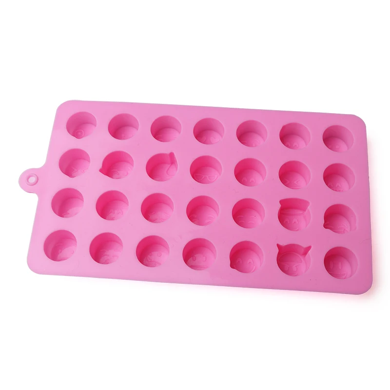 Delidge-1-pc-28-Holes-QQ-Expression-Chocolate-Molds-Silicone-Cute-Lovely-Emoji-Expression-Fondant-Chocolate (3)