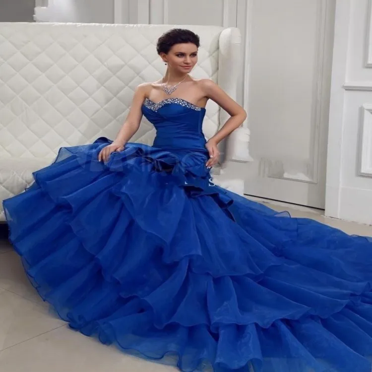 2015 Vogue Blue Cheap Gothic Wedding Dress Confirmation Celebrity Dress Romantic Sweetheart
