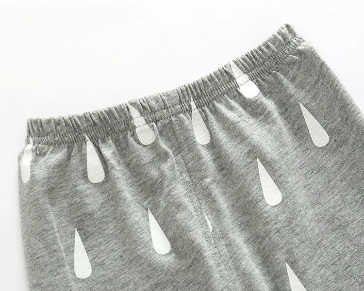 3921406245_2068599042