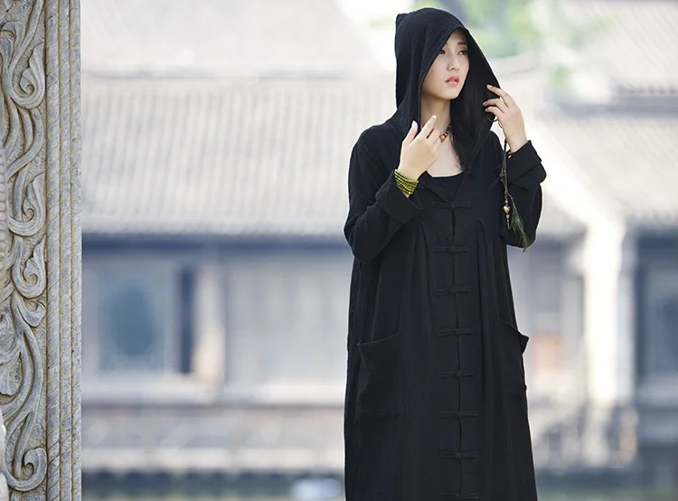 B137-11_coats