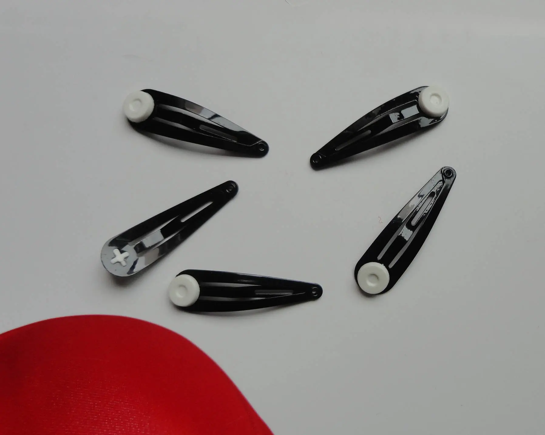 50PCS 4.0cm 1.5inch black plain metal snap clip with pads at nickle