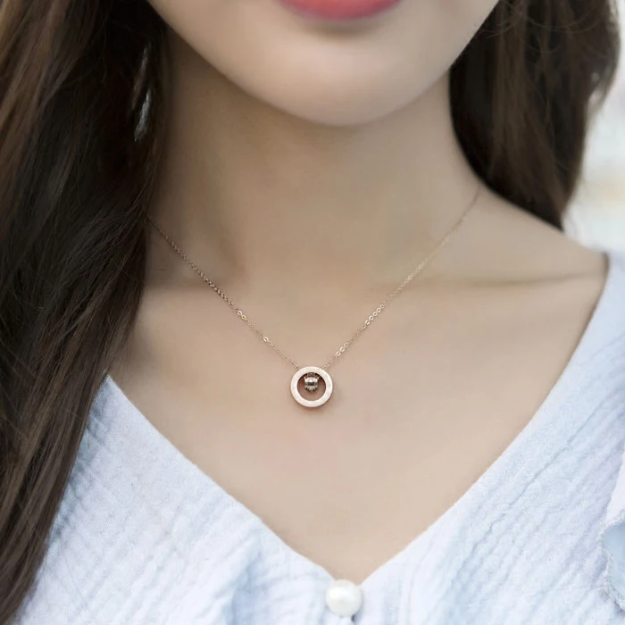 

Hot Stainless Steel Love Necklace Pendant For Women Roman Numerals Couple Necklace Men Women Accessories Pendant Necklace