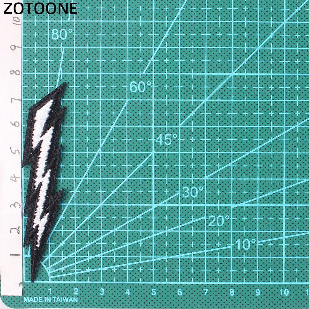 ZOTOONE нашивка для одежды с изображением собаки, железная вышитая аппликация для шитья, женские нашивки, нашивка с эмблема на ткани, аксессуары для одежды DIY G